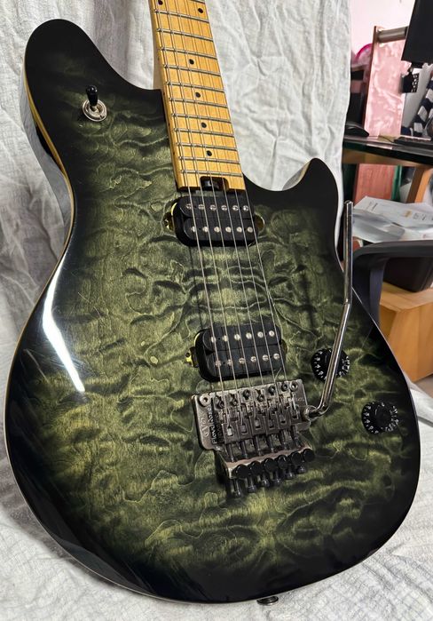 Guitarra EVH Wolfgang Standard QM