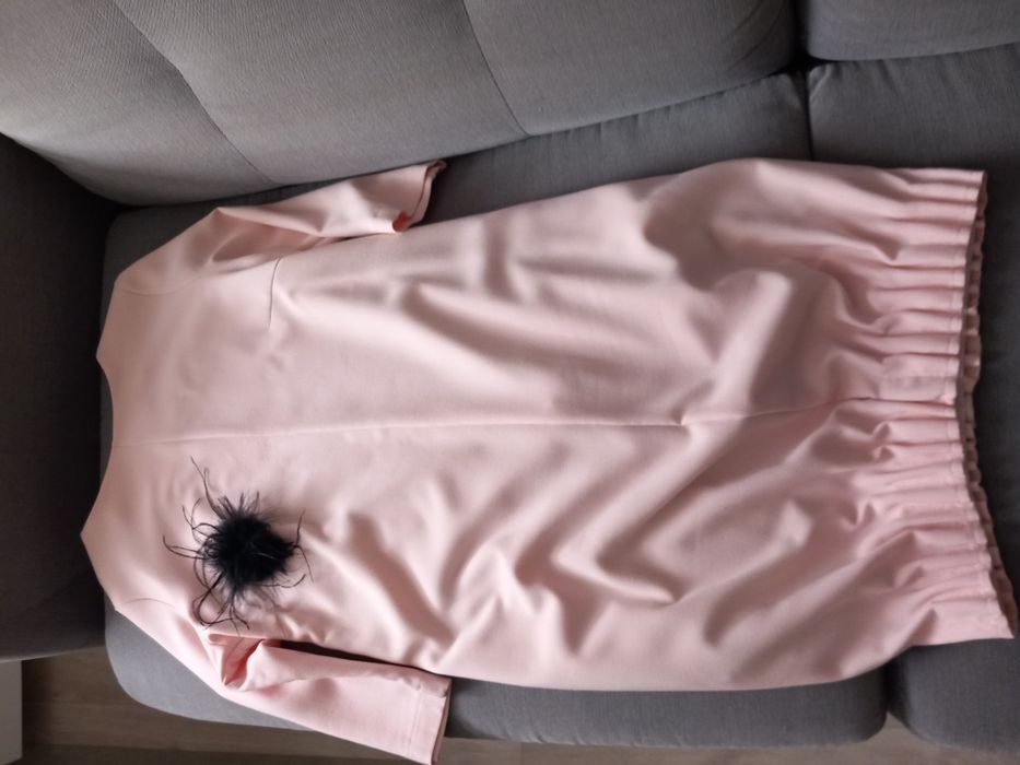 Różowa sukienka rozmiar 38