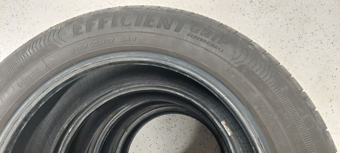 2023r 6000km GoodYear EfficientGrip Performance 215/55 R17 94V