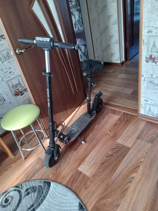 Продам электросамокат KUGOO S3 PRO.