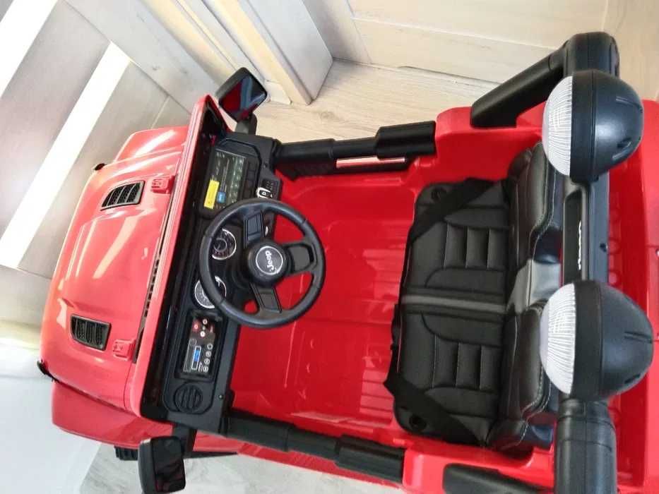 Auto autko samochód Jeep Wrangler Rubicon 4x4 na akumulator dla dzieci