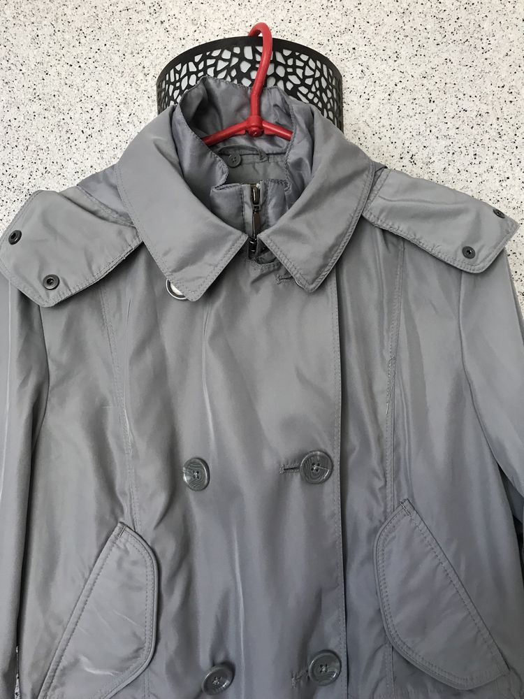 Італійська якісна куртка вітрівка Conbipel 46 роз