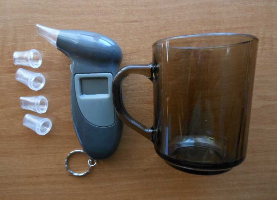 Zestaw 3 małe tanie i dobre ALKOMATY cyfrowe, z wymiennymi ustnikami