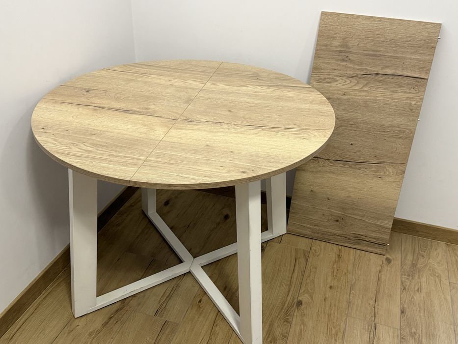 Stół okrągły rozkładany