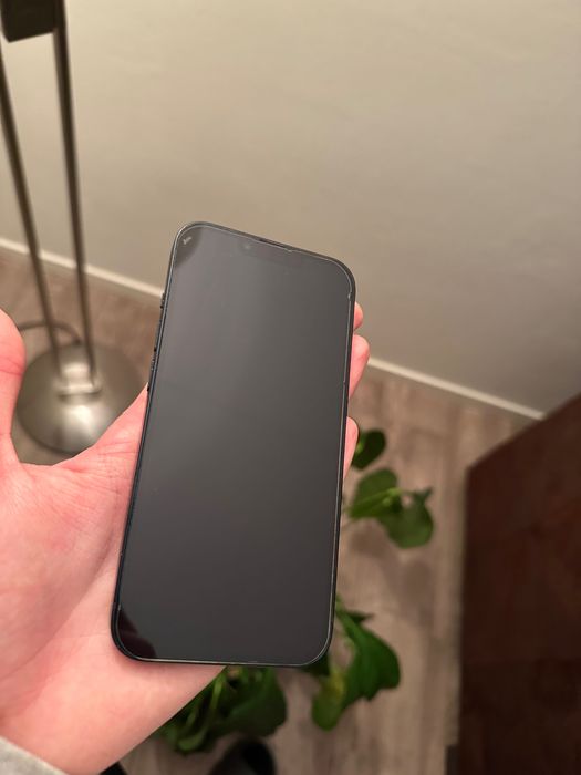 iPhone 13, dobry stan