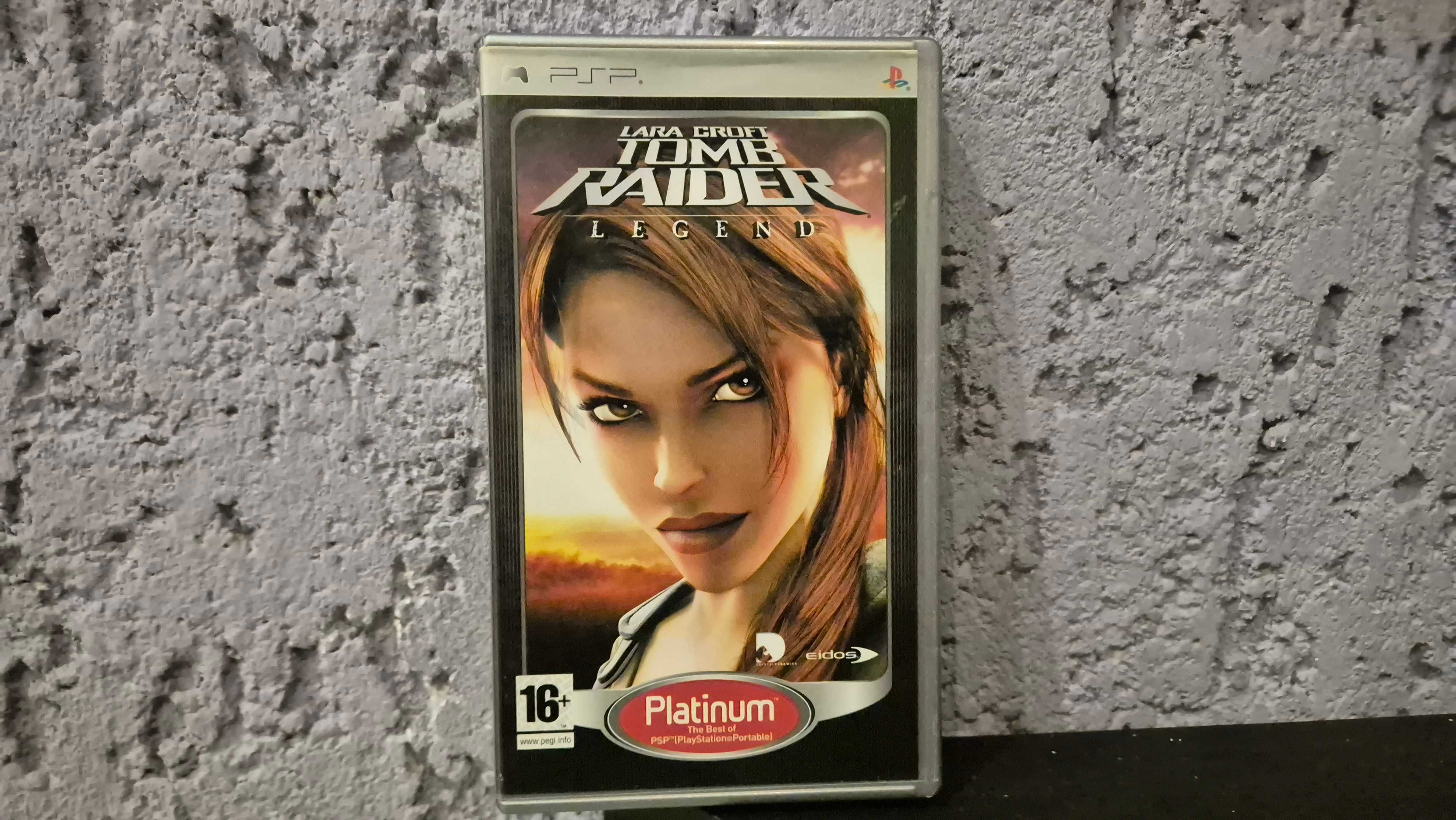 Lara Croft Tomb Raider Legend / PSP / PlayStation Portable