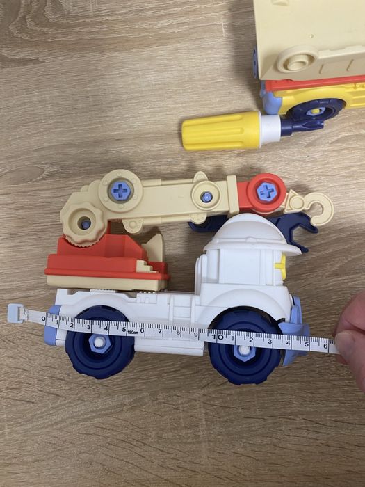 Самоскид та кран конструктор