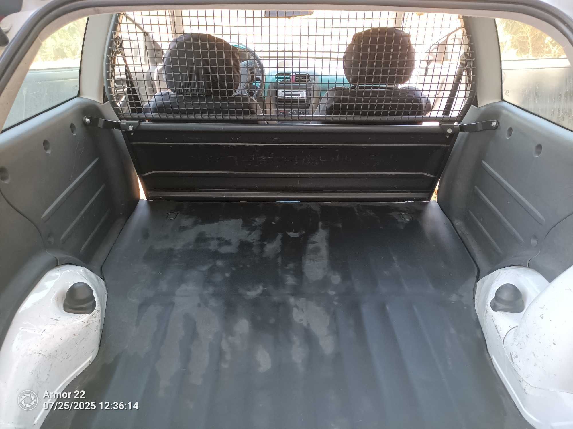 Opel Corsa-C Van impecável, motor isuzu 1.7