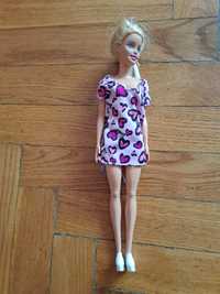 Lalka barbie mattel z ubrankami