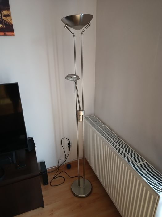 Lampa podłogowa ze ściemniaczem