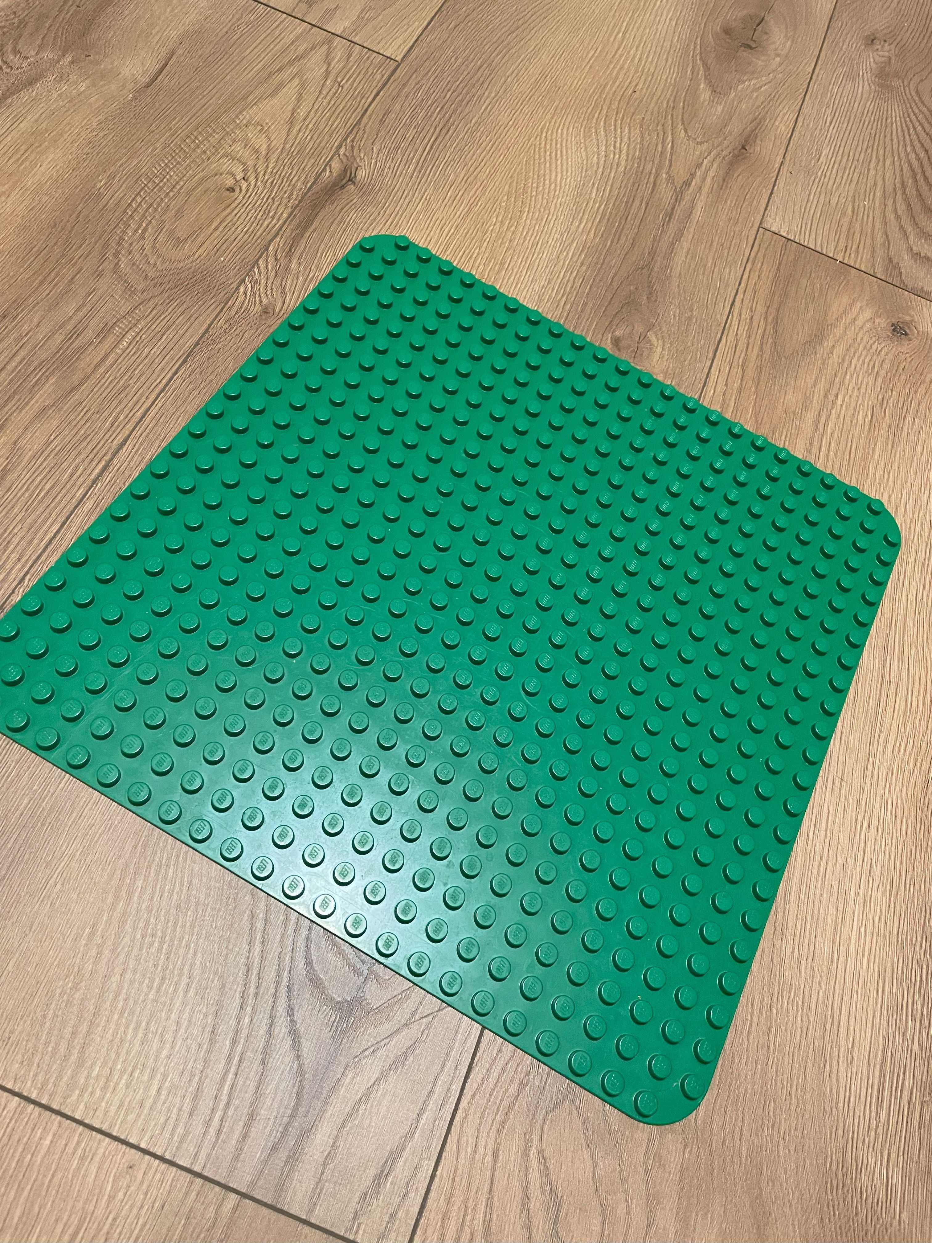 LEGO Pudełko z klockami Deluxe 10914 + Płytka konstrukcyjna 10980