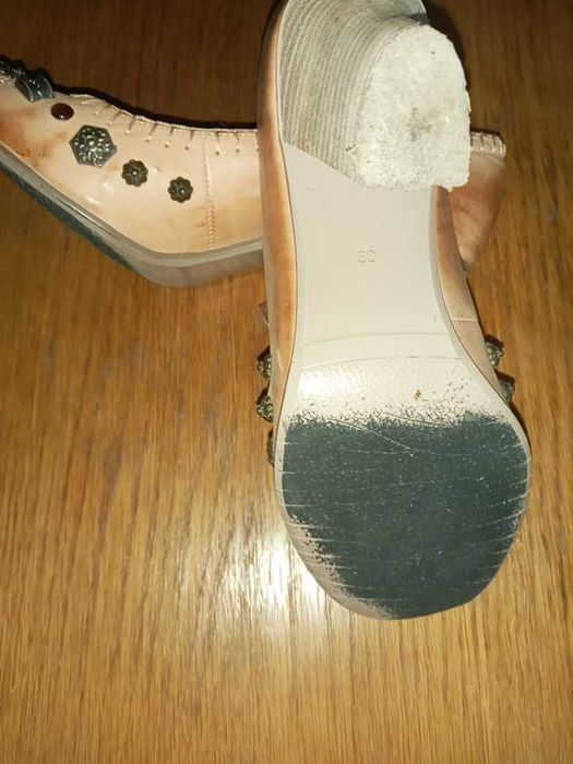 Взуття жіноче модельне Італія 39розміру