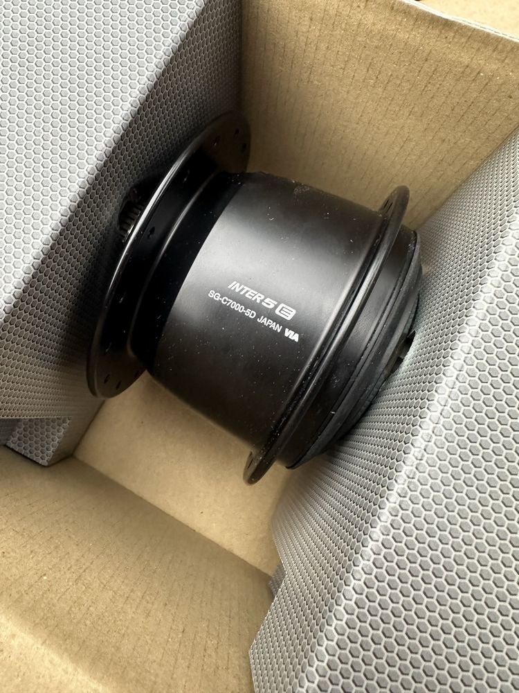 Nowa piasta Shimano Nexus SG-C7000-5D CenterLock Tarcza  5s / 32H BOX