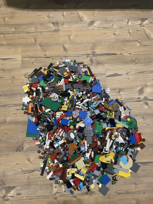 Sprzedam oryginalne klocki lego 5,6 kg z