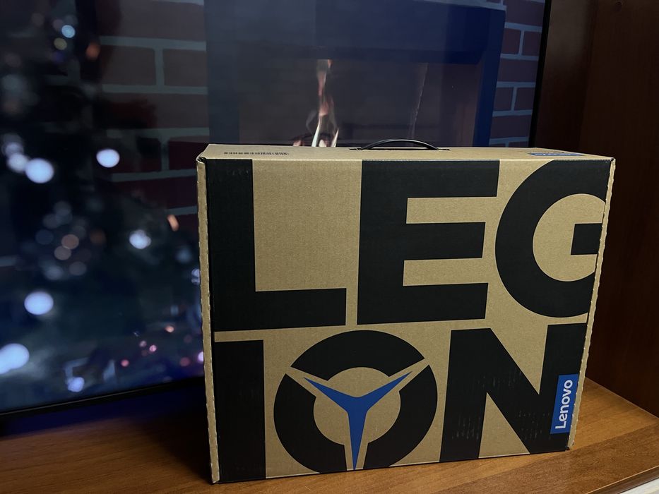 Ноутбук ігровий Lenovo Legion 5 15ARH05 (82B500L1RA)