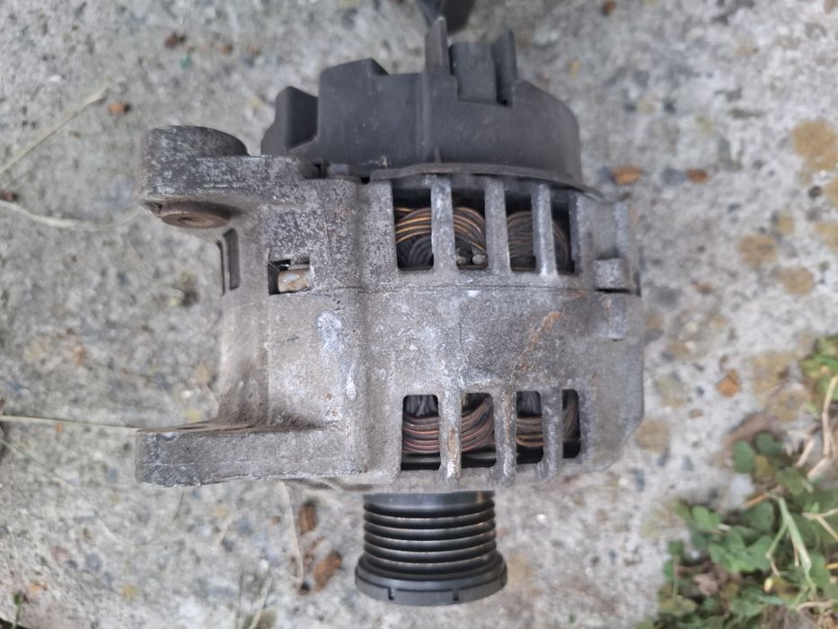 Генеpатор Opel Vivaro/ Renault Trafic