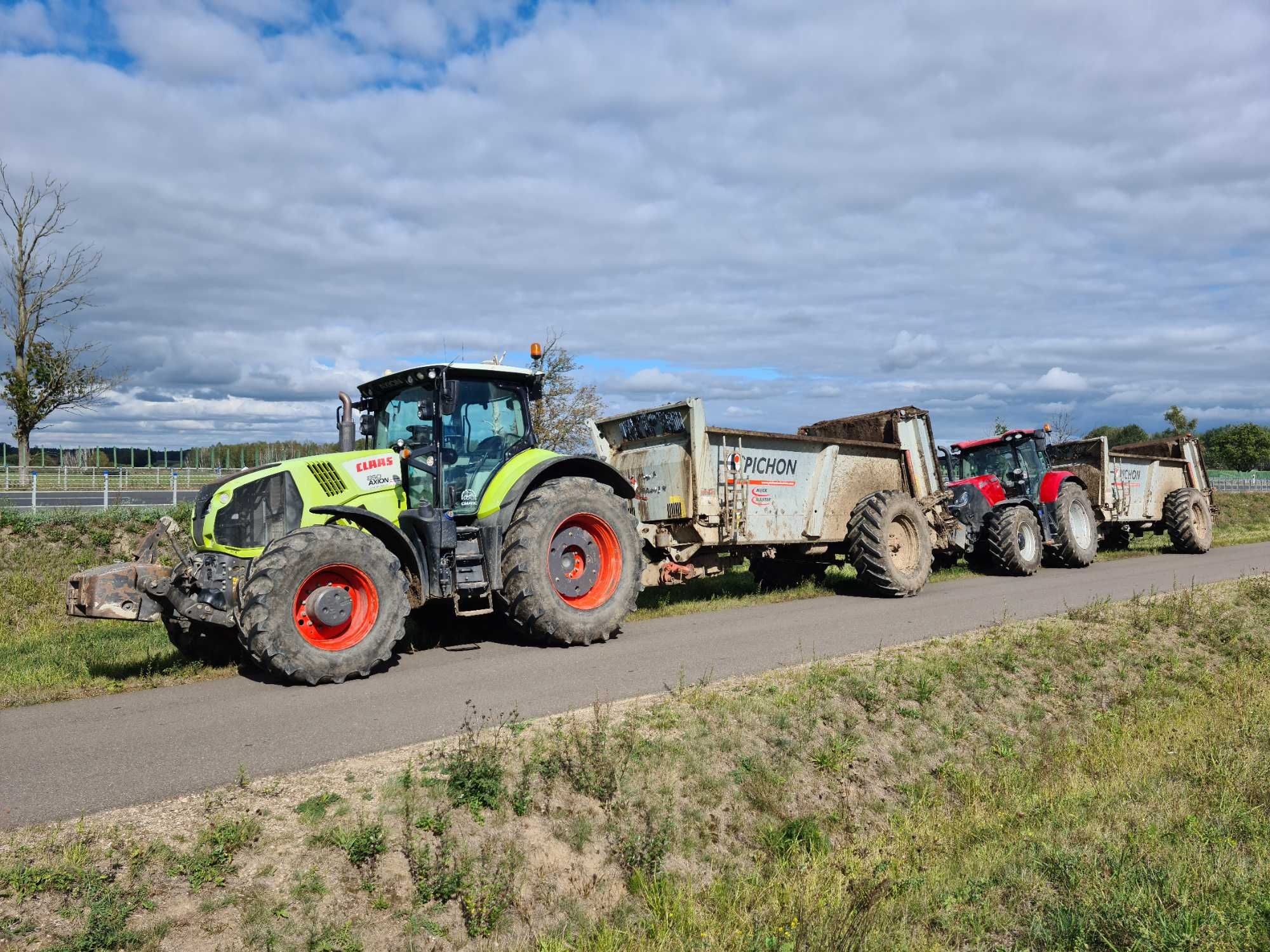 Uslugi rolnicze rozrzucanie obornika,wapna,orka