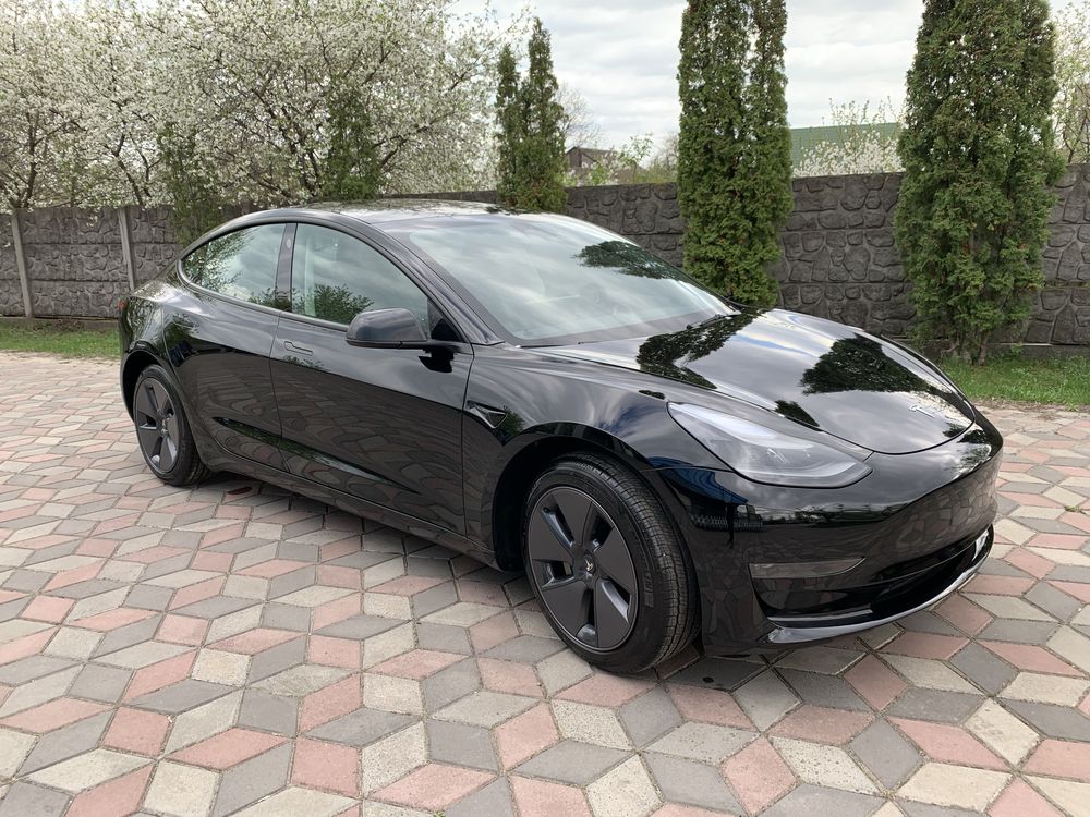 Tesla Model 3 07/23р Пробіг 123км