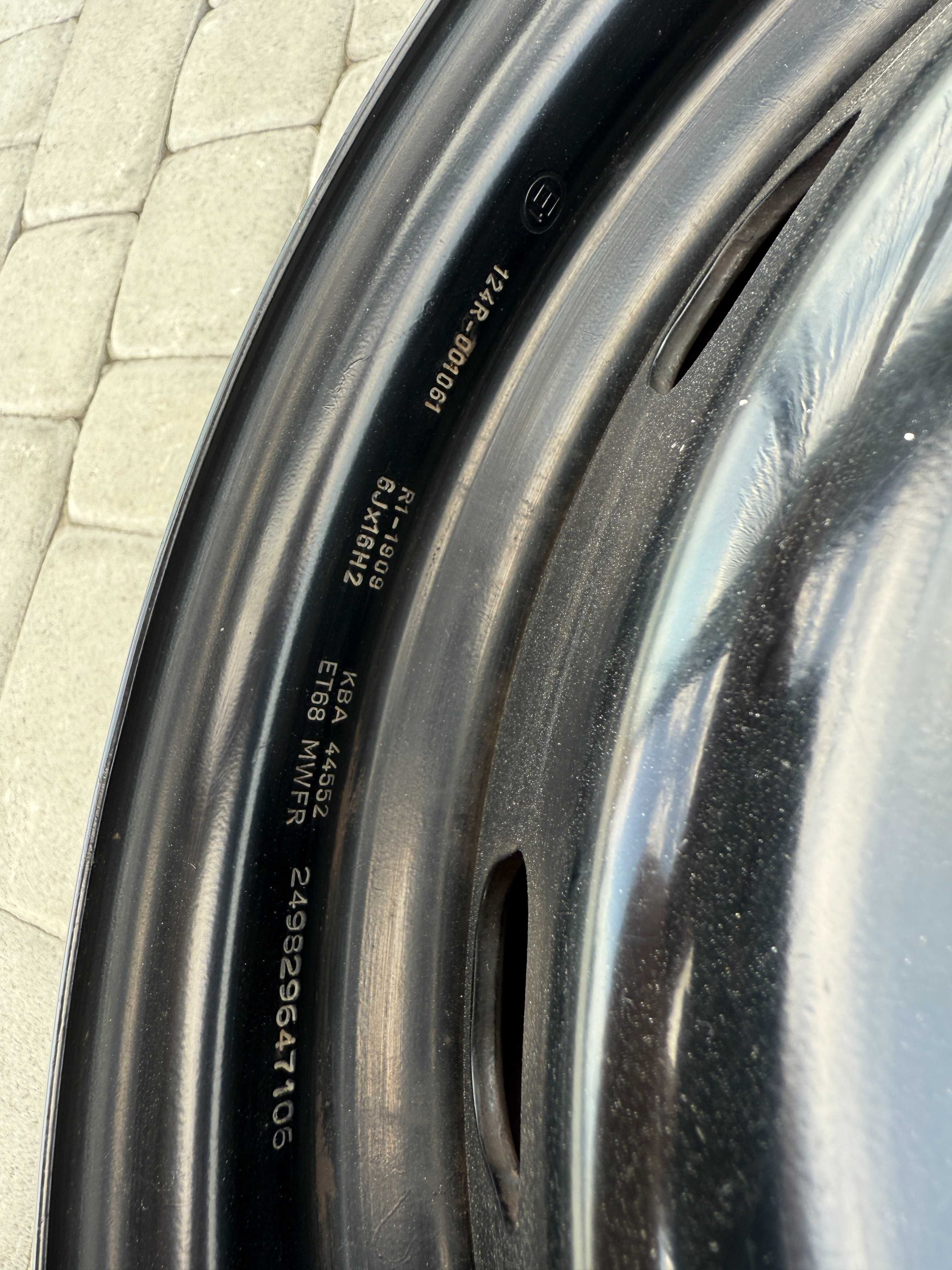 Диски Fiat Ducato R16 5x118 6J ET68