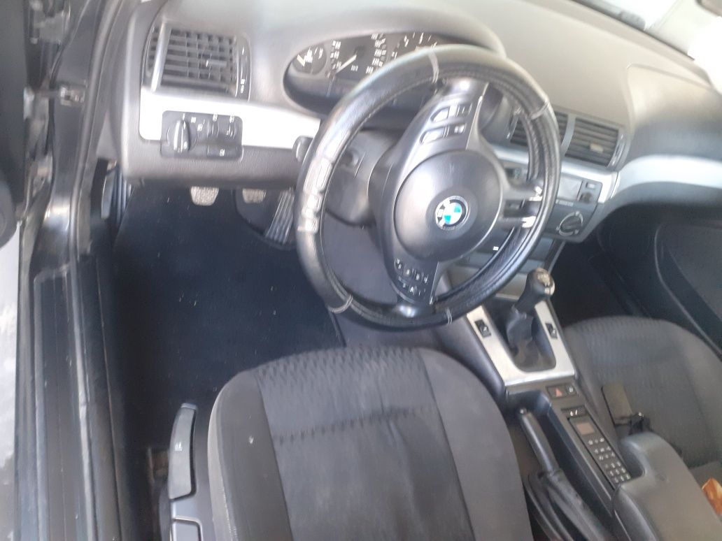 BWM 320 D de 5 lugares