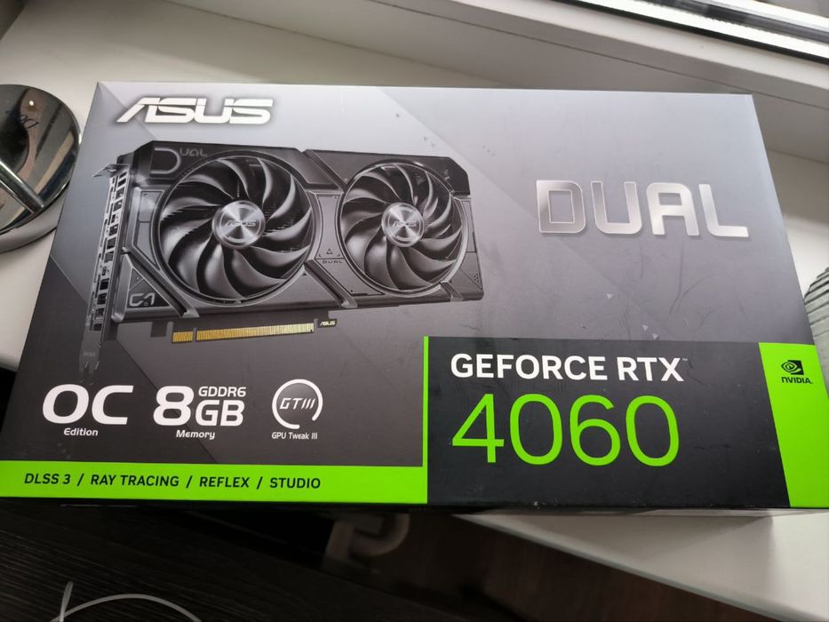 Відеокарта RTX 4060 Asus dual OC