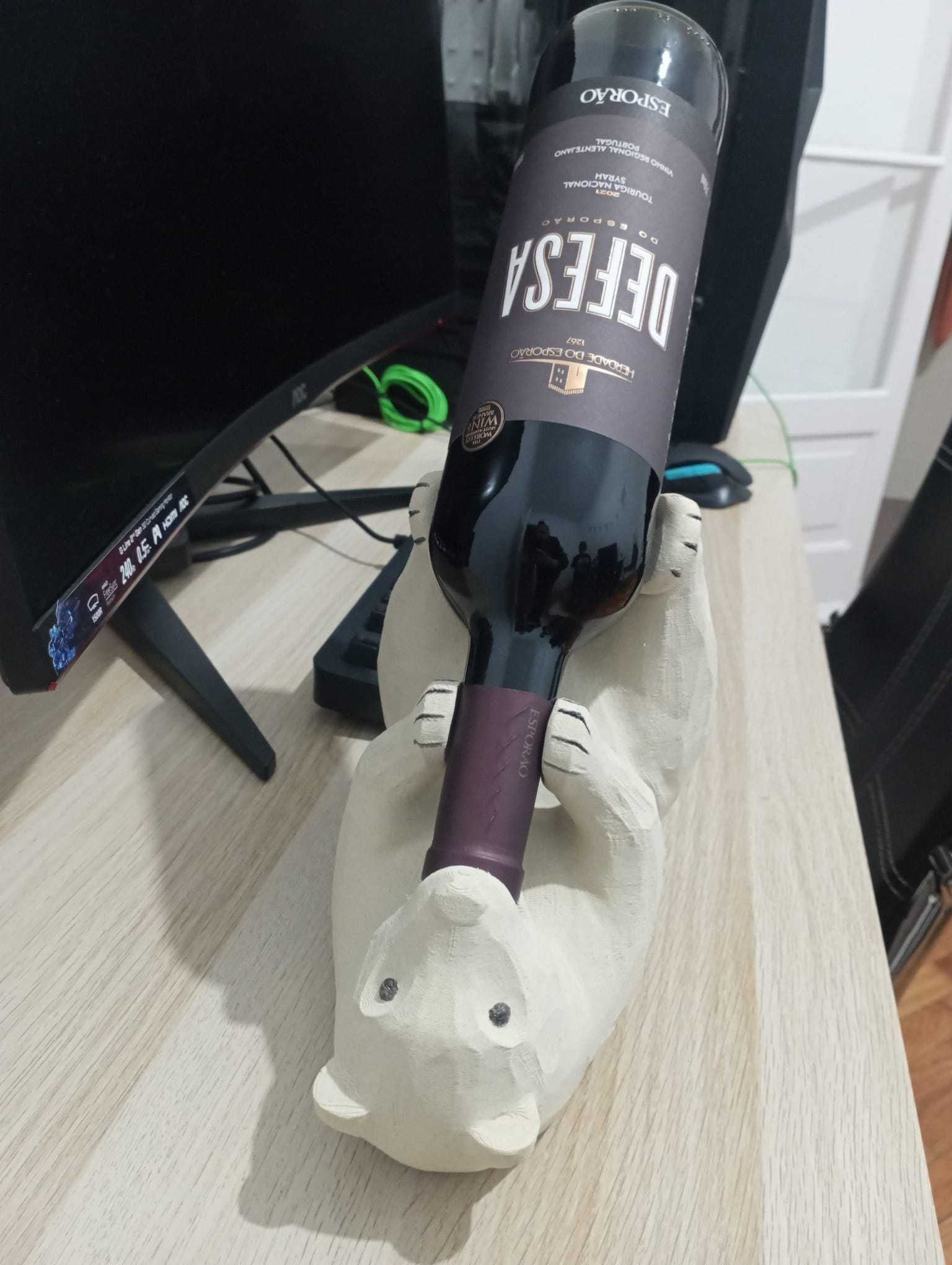 Bear Wine Holder