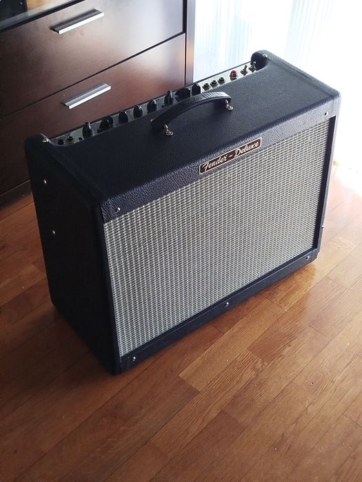 Amplificador Fender Hot Rod Deluxe