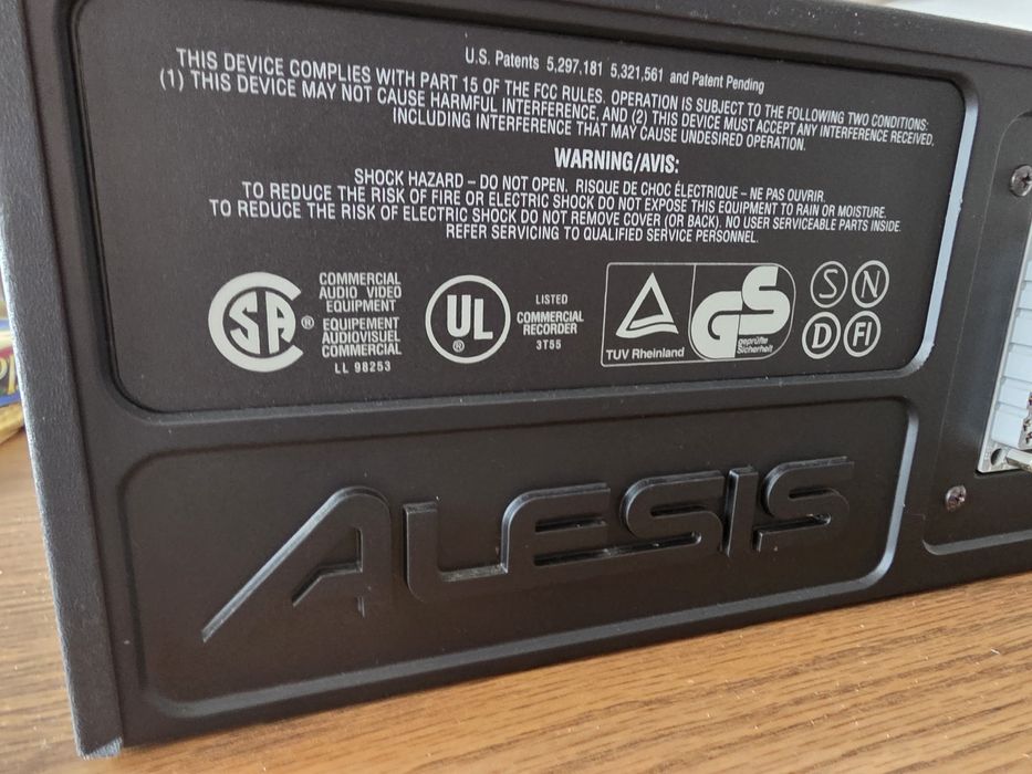 DAT 8 ścieżkowy rejestrator dźwięku Alesis XT ADAT