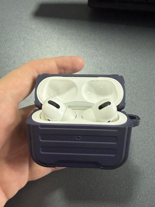 Продам AirPods Pro 1 покоління