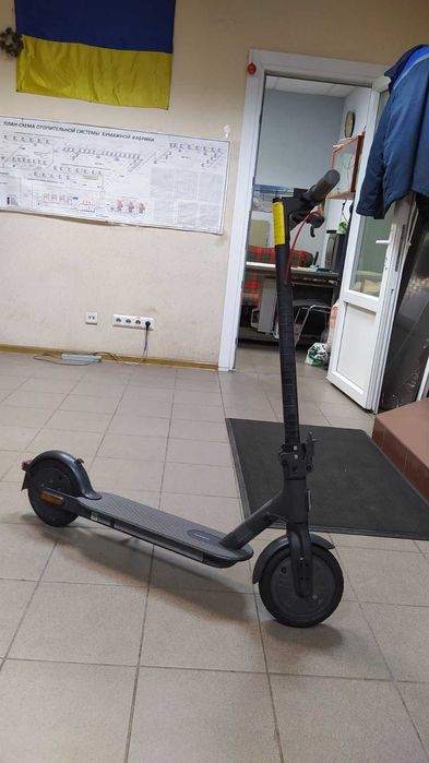 Электросамокат  xiaomi scooter 3 lite