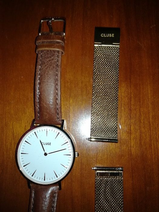 Relógio Cluse com braceletes