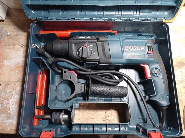 Перфоратор Bosch GBH 2-26 DRE