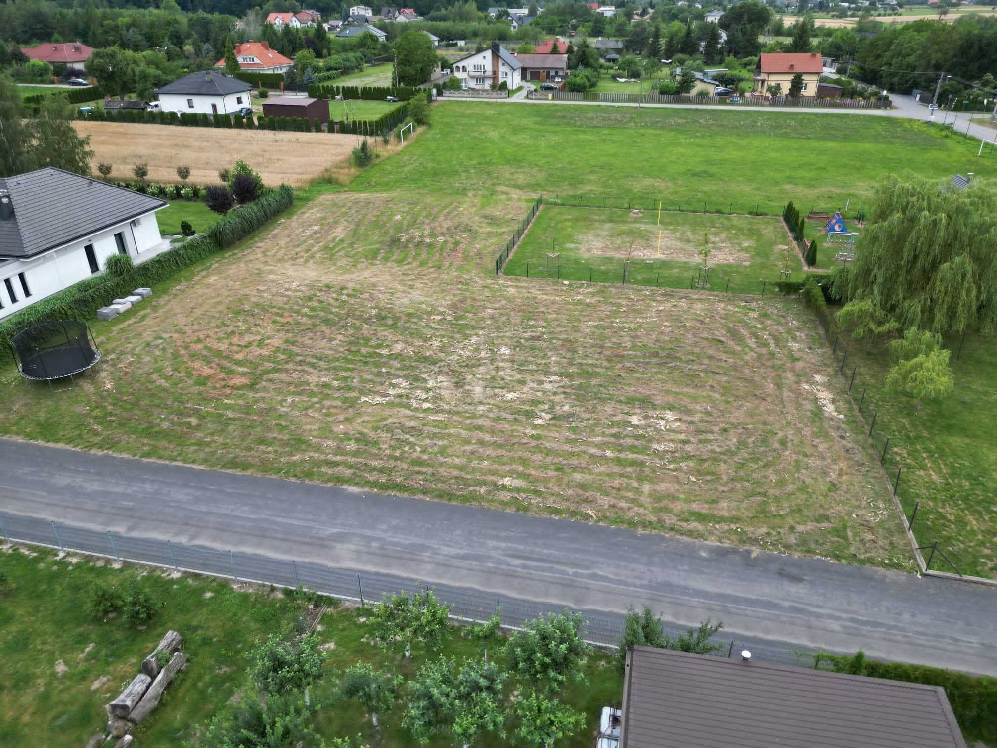 Sprzedam działkę budowlaną 1500m2 Klwatka Szlachecka - Radom
