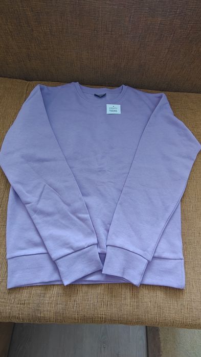 Кофтина, толстовка на дівчину ніжно фіолетового кольору