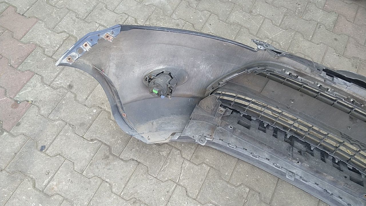 ) Ford Fiesta MK7 zderzak przedni kompletny