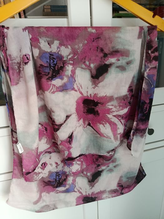 Écharp estampada.