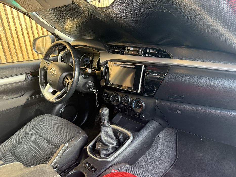 Hilux d4-d 2.4 4wd tracker