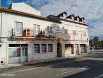 Investimento Único À Porta Do Centro Do País Antiga Residencial E D...