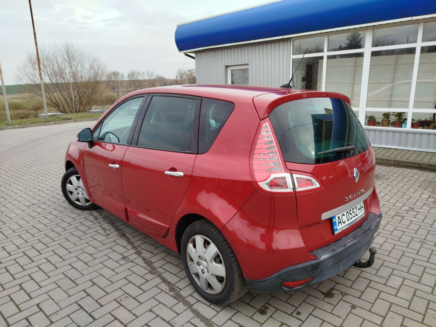 Renault scenic 1.6 газ-бензи