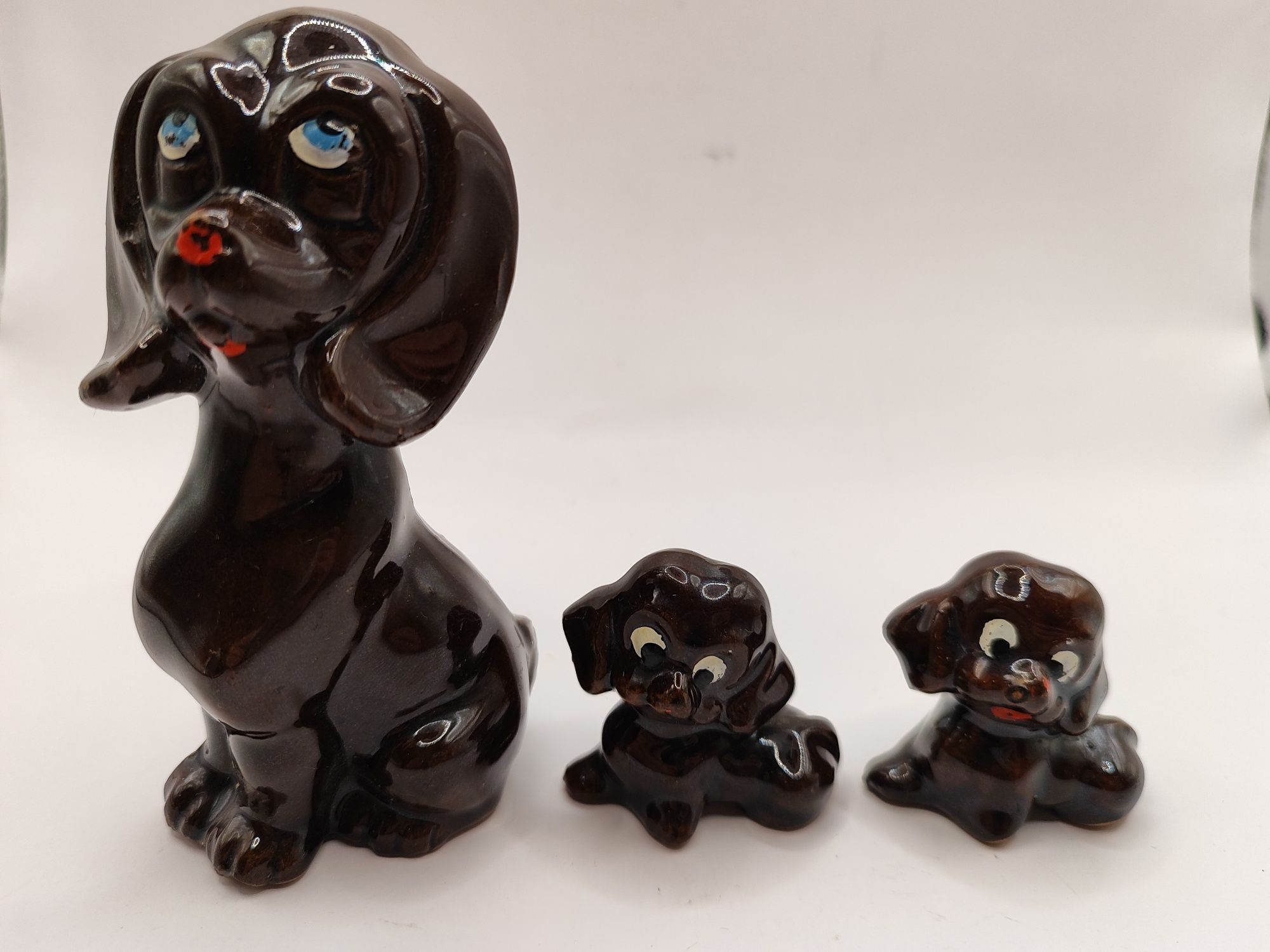 Ceramiczne figurki pies i szczenięta kolekcja brązowe pieski spaniel