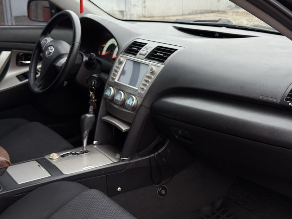 Продам авто Toyota Camry 40 автомат