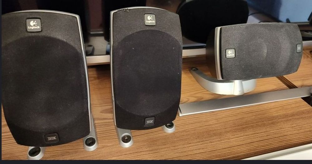 Z5500 Logitech głośniki komputerowe DTS dolby digital THX kino domowe