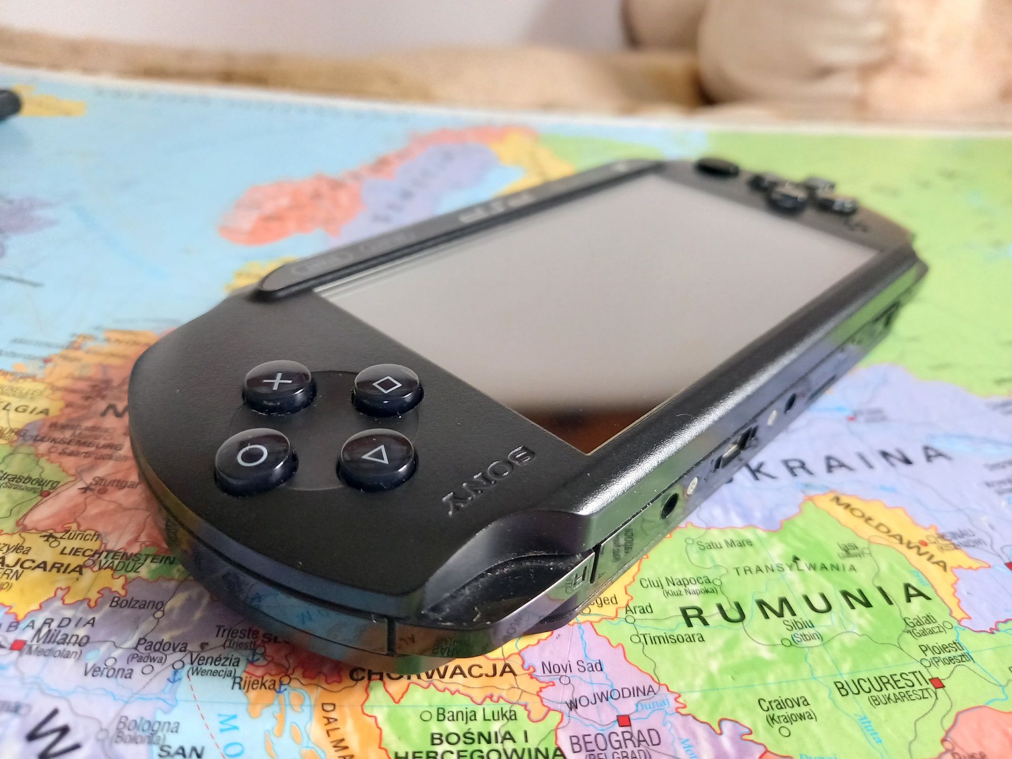 Konsola Sony psp Street 1004 4gb 25 gier