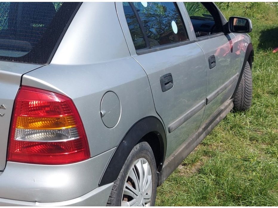 Розширювачі на арки колес Опель Астра! Фендери стають ідеально!