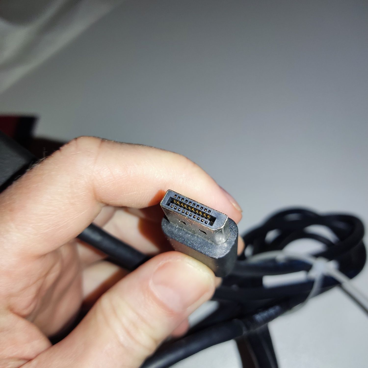 Kabel DisplayPort HOTRON 183 cm

Wtyczki: Display Port - Display Port