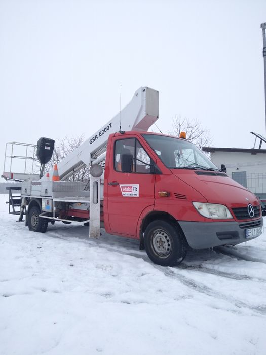 Podnośnik koszowy Mercedes sprinter GSR 200