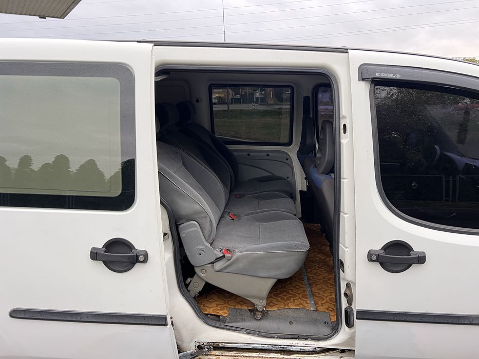 Fiat Doblo 2003 року - 1.9 турбодизель.