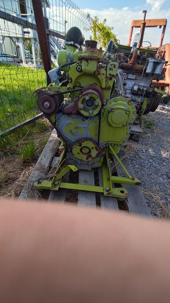 Silnik Perkins czterocylindrowy typ 4.236 Claas