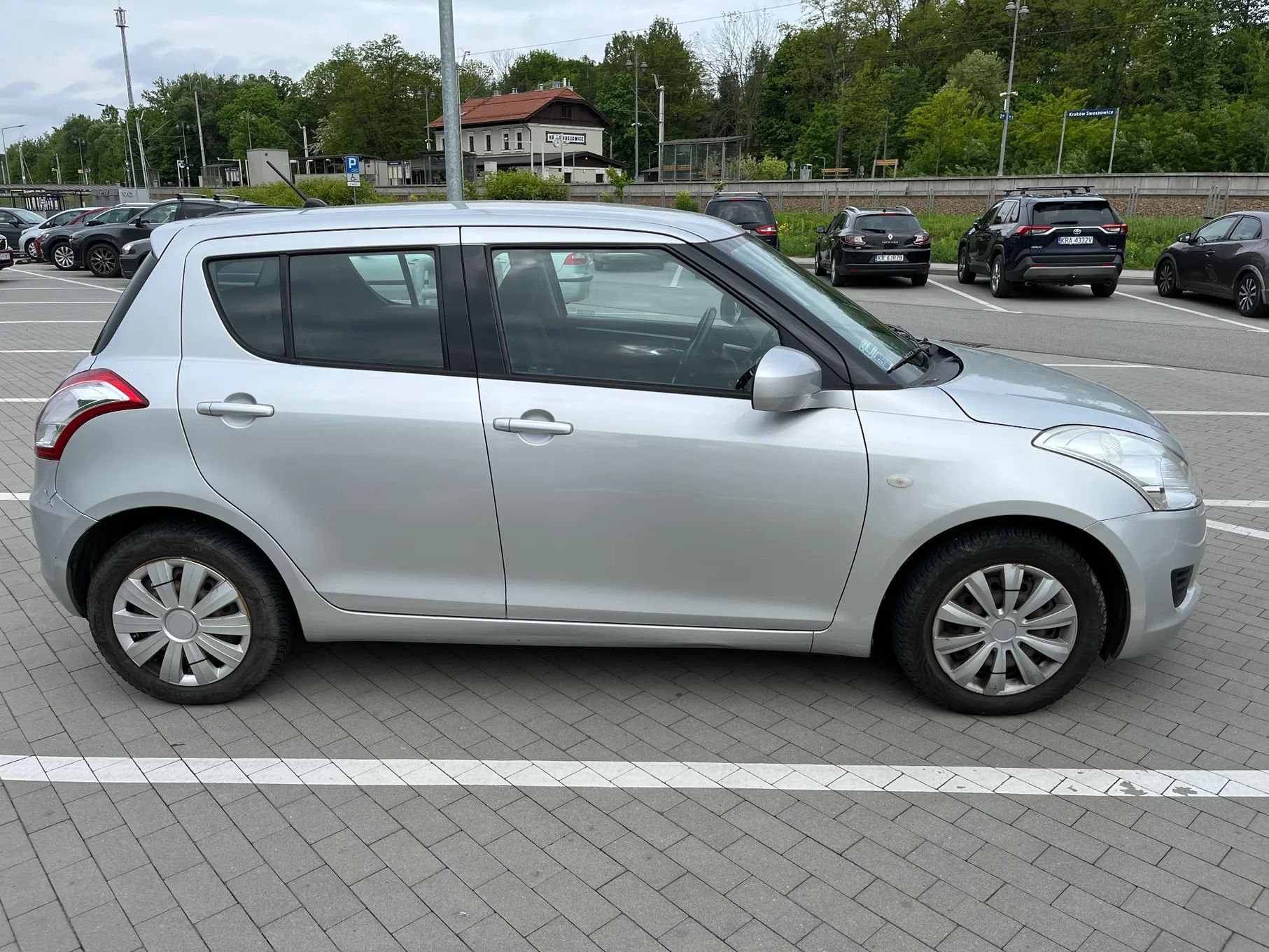 Suzuki Swift Suzuki Swift 1,2 serwisowany w ASO