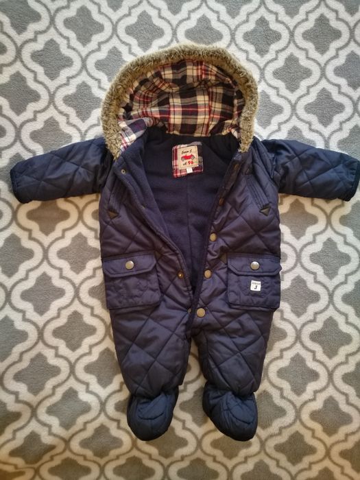 Zimowy kombinezon 3-6 miesięcy